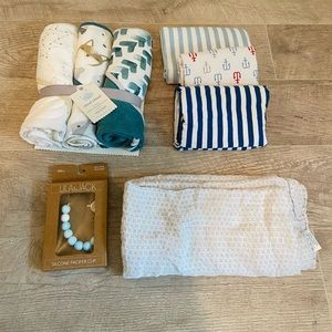 ***sold*** Pacifier holder, towels receiving blankets muslim